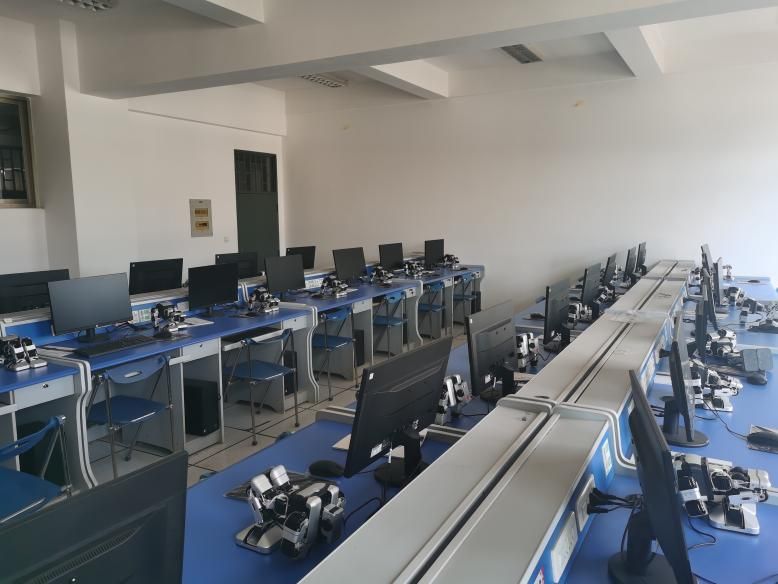 人工智能在軟件開發與信息技術咨詢服務中的應用與展望